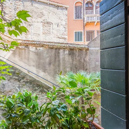 Paruta Corte Nascosta Venedig