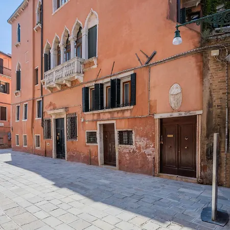 Paruta Corte Nascosta * Venedig