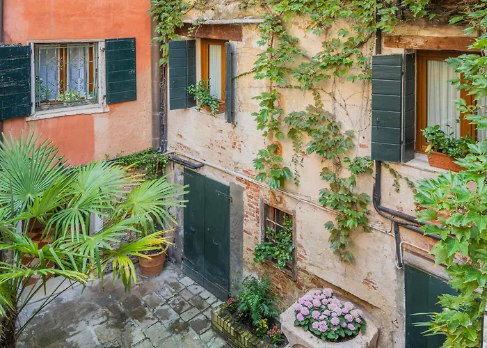 Διαμέρισμα Paruta Corte Nascosta Βενετία