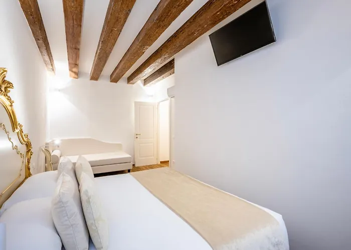 Paruta Corte Nascosta *